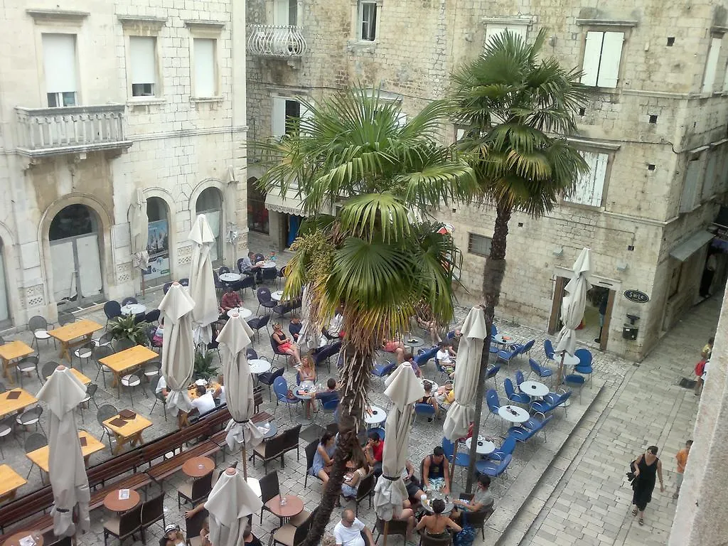 Guest House Tragurion Trogir 3*,  Hırvatistan