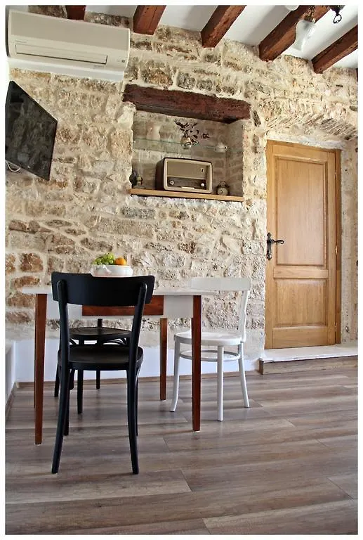Guest House Tragurion Trogir