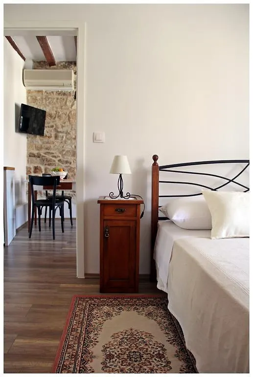 Guest House Tragurion Trogir 3*,  Kroatien